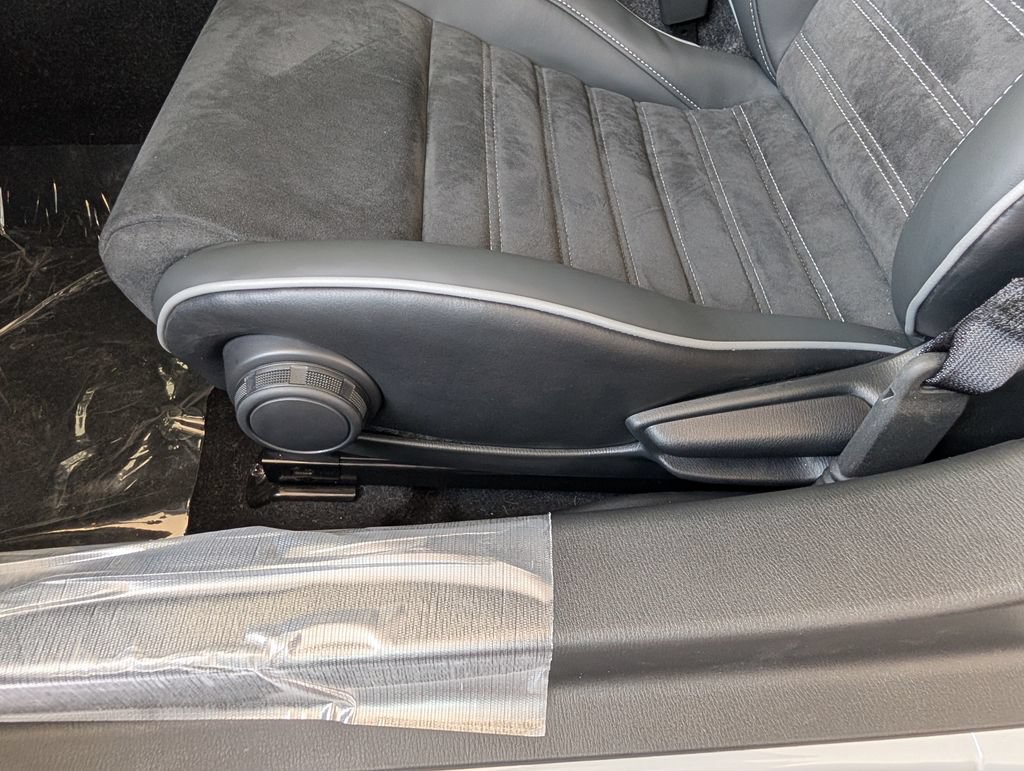 New 2026 MAZDA MX-5 Miata RF Club RWD image 7