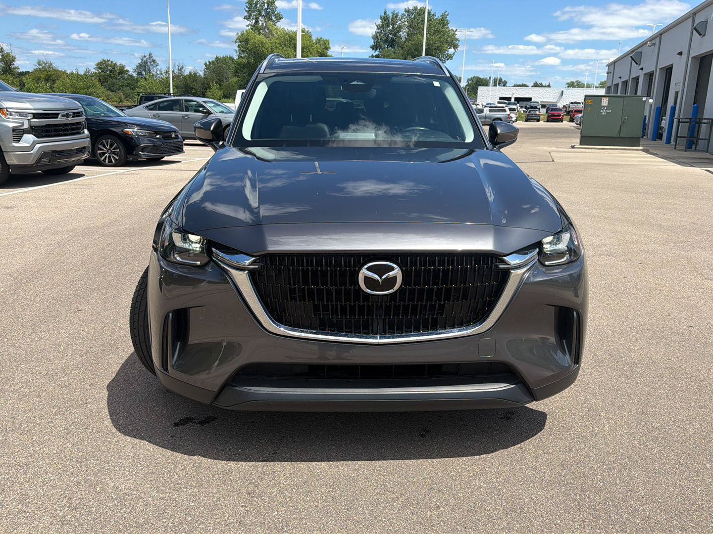 Used 2024 MAZDA CX-90 Plug-In Hybrid w/ Preferred AWD/4WD image 11