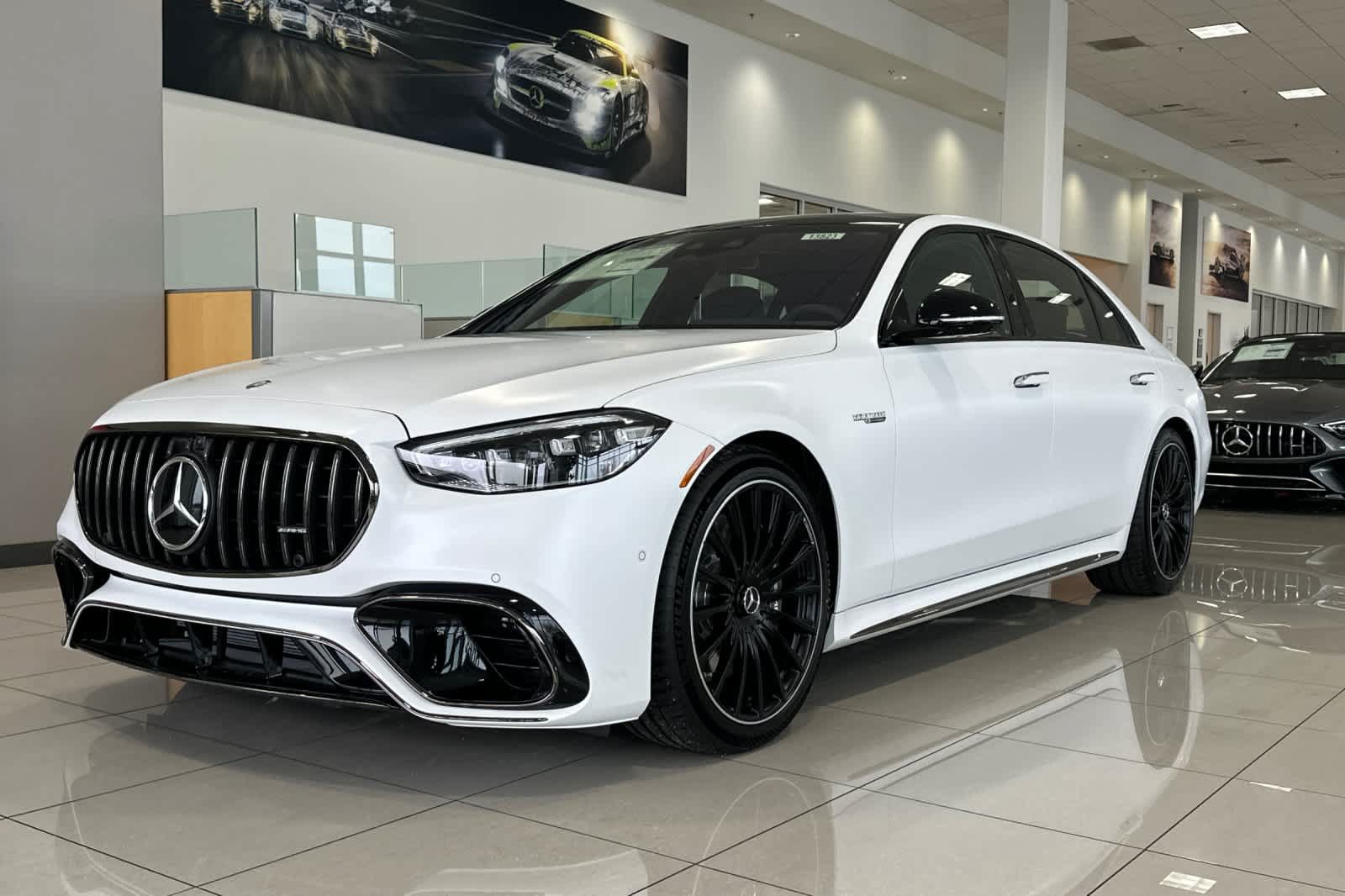 New 2026 Mercedes-Benz S 63 AMG S image 7