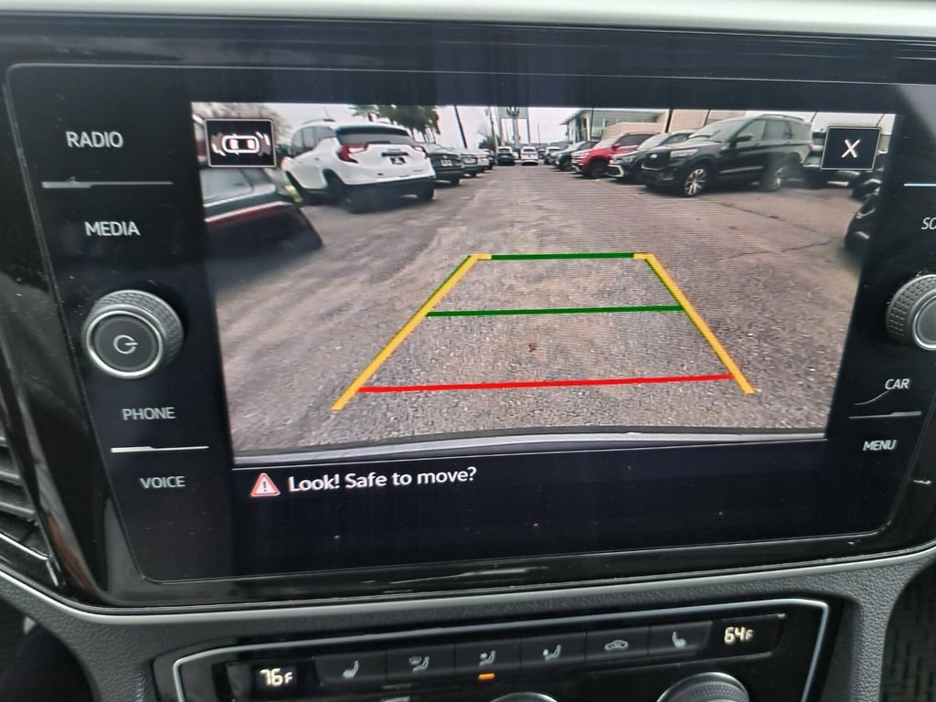 Used 2023 Volkswagen Atlas Cross Sport SE image 11