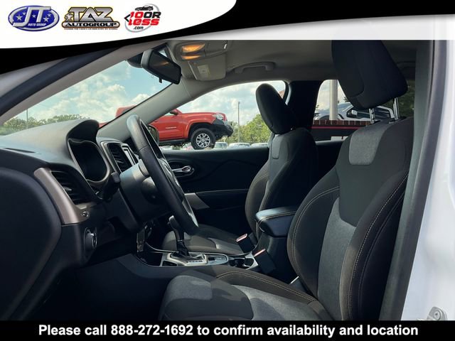 Used 2018 Jeep Cherokee Latitude image 11