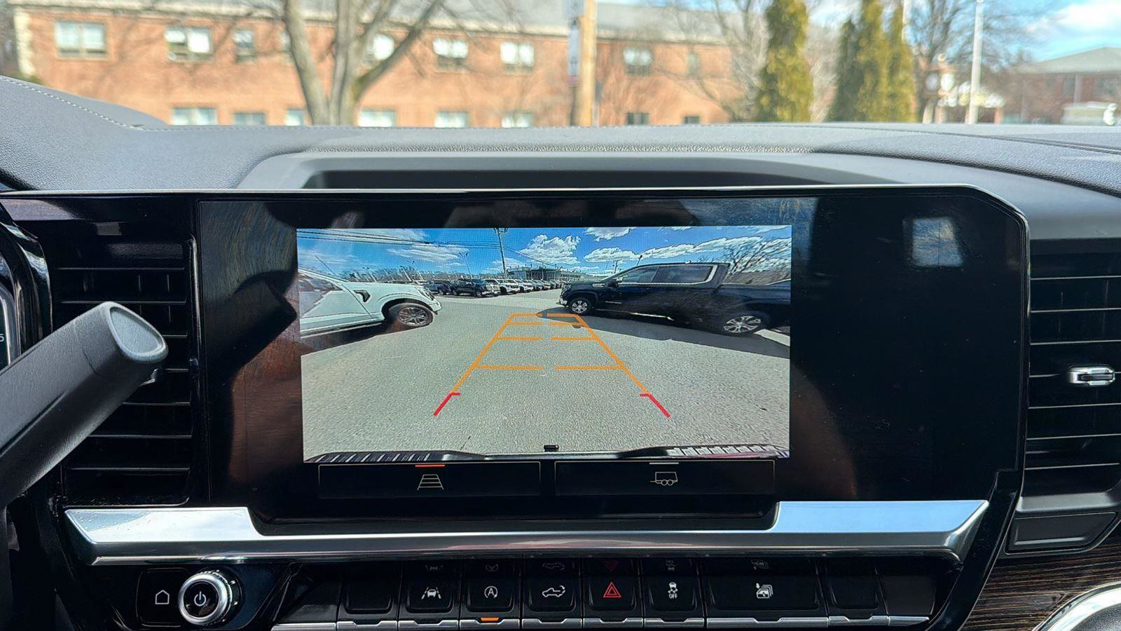 Used 2023 GMC Sierra 1500 Elevation image 24