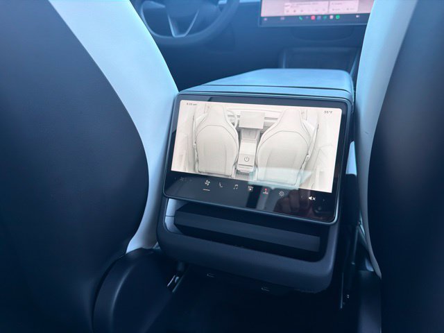 Used 2026 Tesla Model Y Performance AWD/4WD image 16