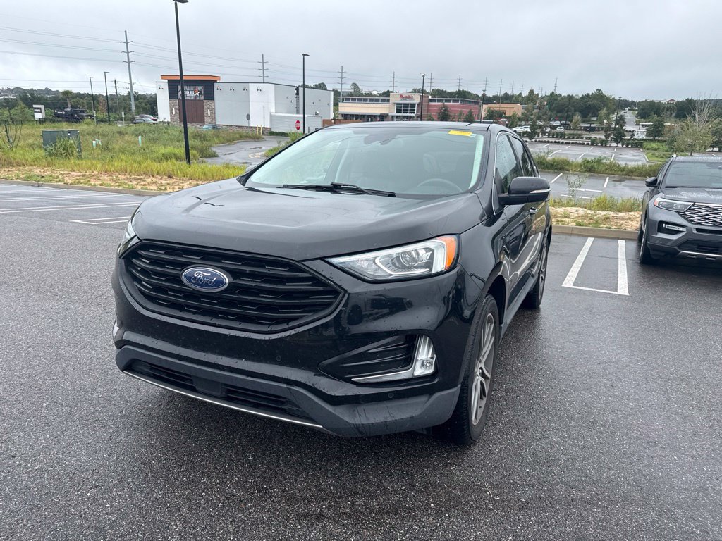 Used 2020 Ford Edge Titanium FWD image 5