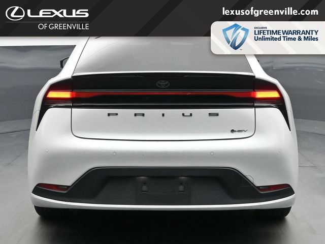 Used 2023 Toyota Prius LE FWD image 7