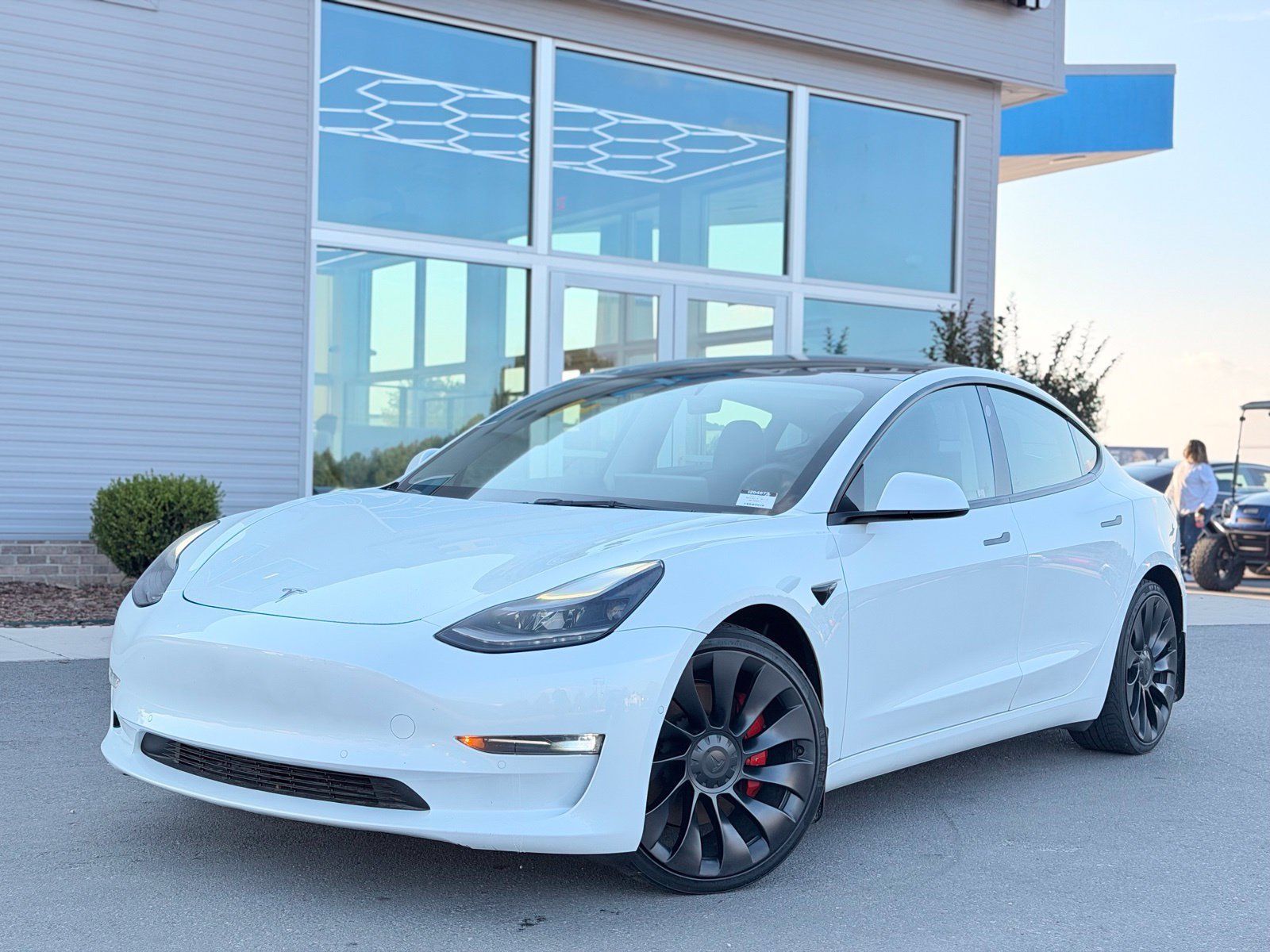 Used 2022 Tesla Model 3 Performance AWD/4WD image 10