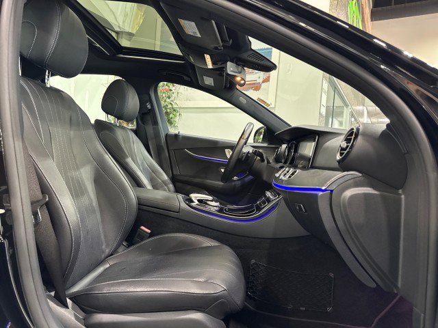 Used 2017 Mercedes-Benz E 300 image 54