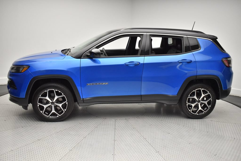 Used 2025 Jeep Compass Limited AWD/4WD image 8