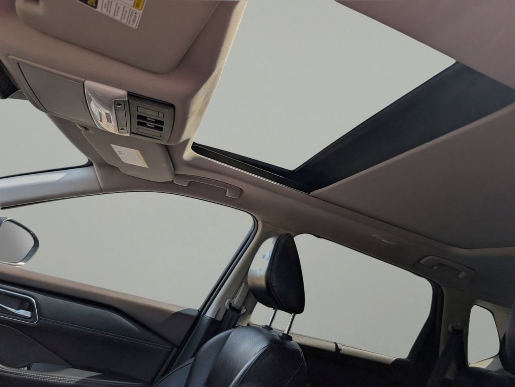 Certified 2021 Nissan Rogue Platinum AWD/4WD image 18