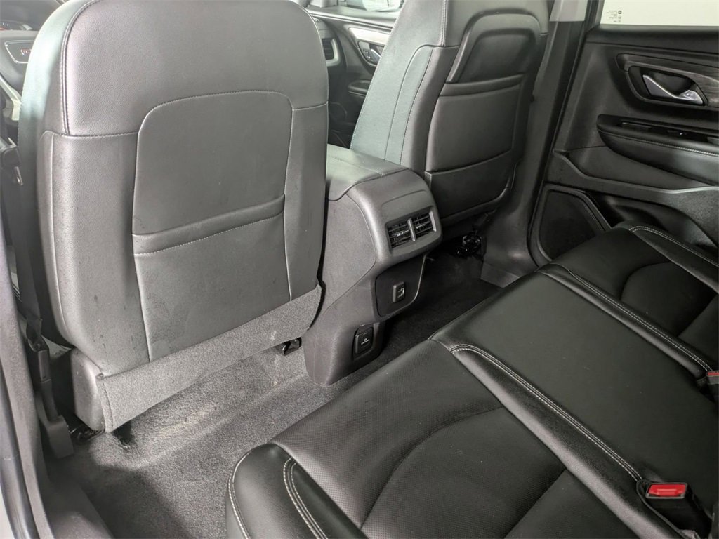 Used 2024 GMC Terrain SLT image 26