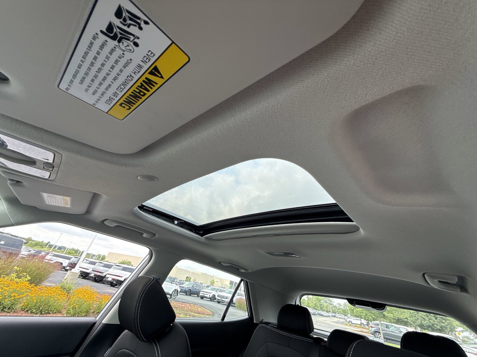 New 2026 Hyundai Venue SEL FWD image 22