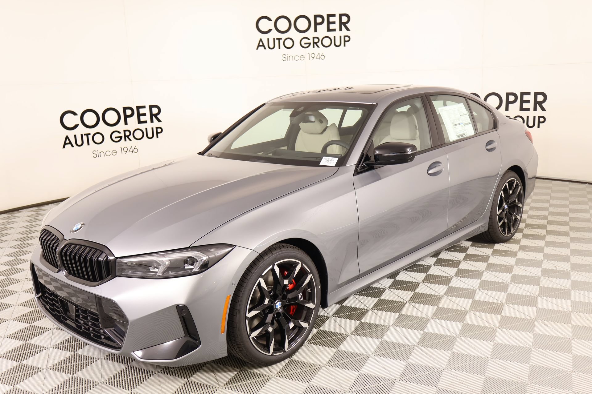 New 2026 BMW 330i Sedan w/ M Sport Package RWD image 10