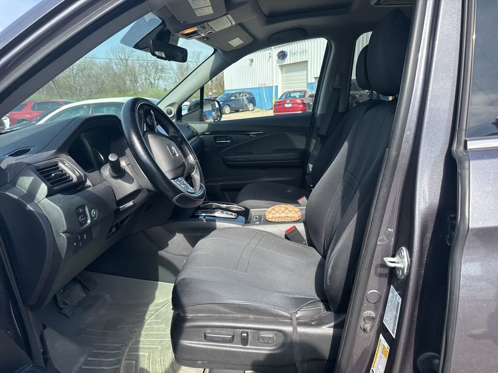 Used 2021 Honda Pilot Touring image 4