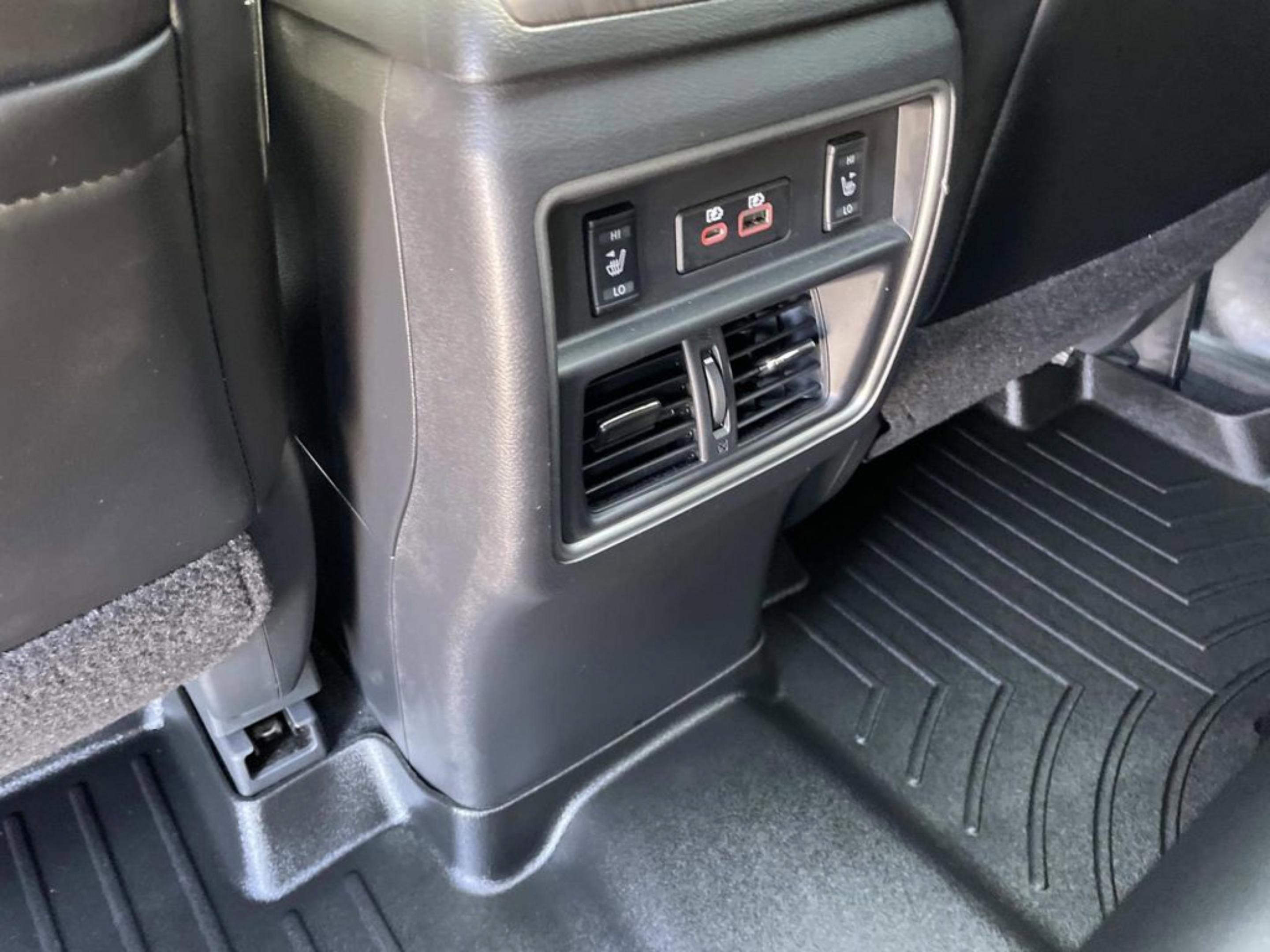 Used 2024 Nissan Murano Platinum w/ Cargo Package FWD image 10