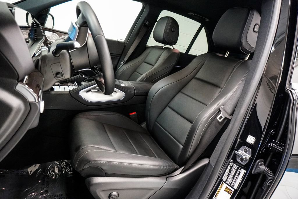 Used 2025 Mercedes-Benz GLE 450e 4MATIC image 6