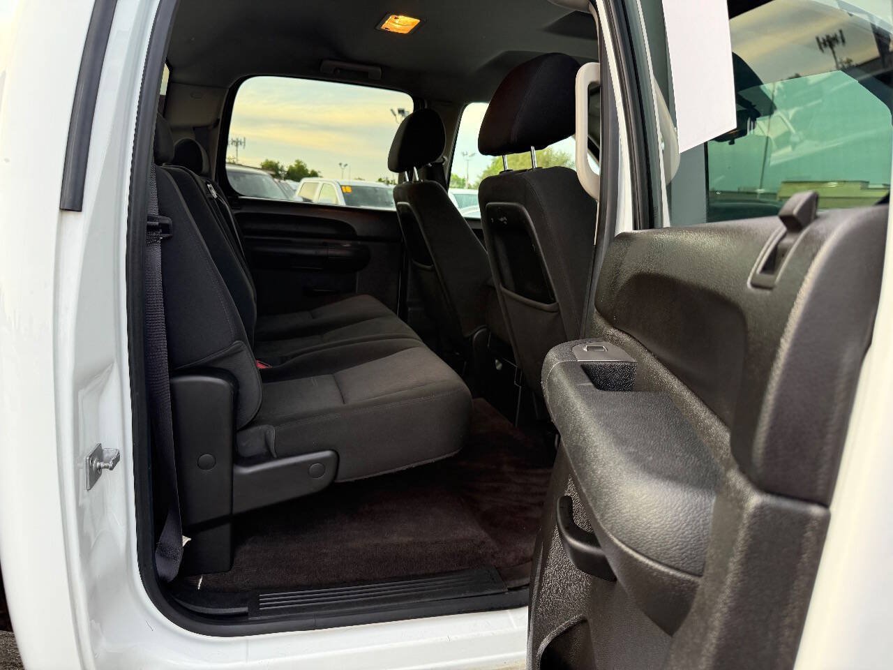 Used 2014 Chevrolet Silverado 2500 LT AWD/4WD image 10