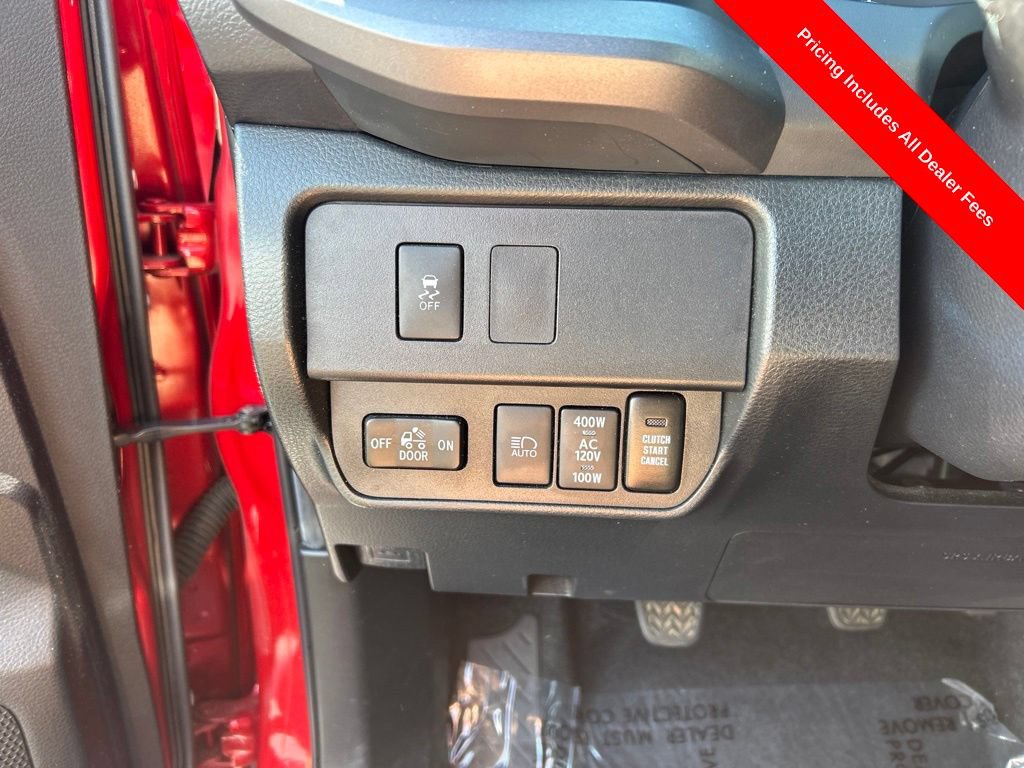 Used 2022 Toyota Tacoma TRD Sport w/ Technology Package AWD/4WD image 6