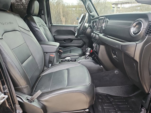 Used 2021 Jeep Wrangler Unlimited Sahara image 21