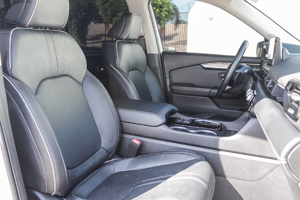 Used 2023 Honda Pilot Elite image 17