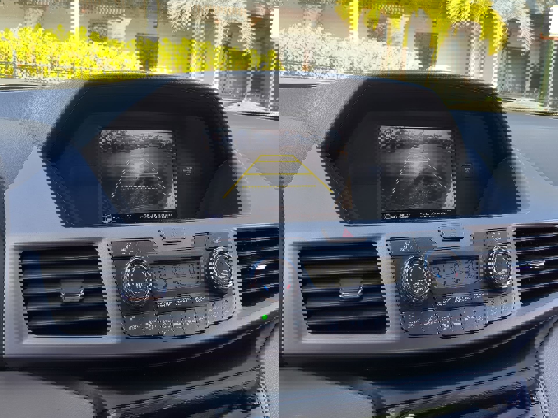 Used 2014 Honda Odyssey Touring image 29