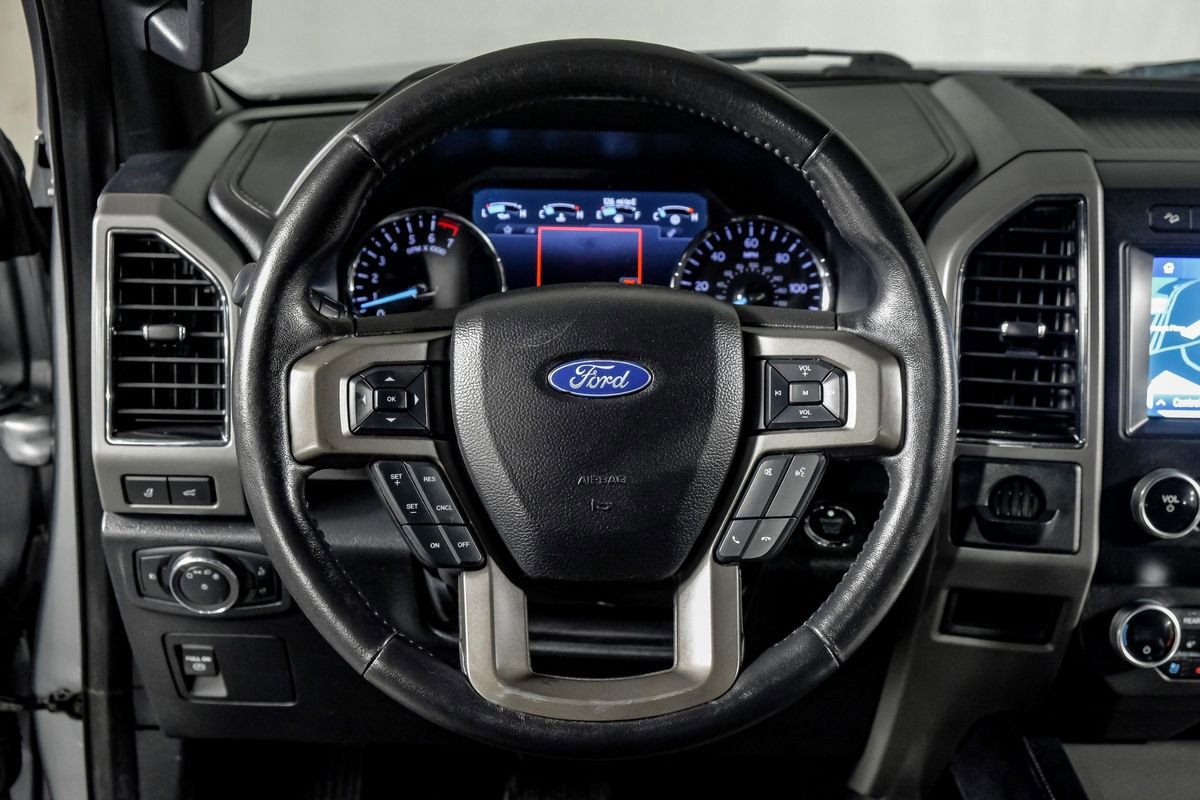 Used 2020 Ford Expedition XLT w/ Equipment Group 202A image 16