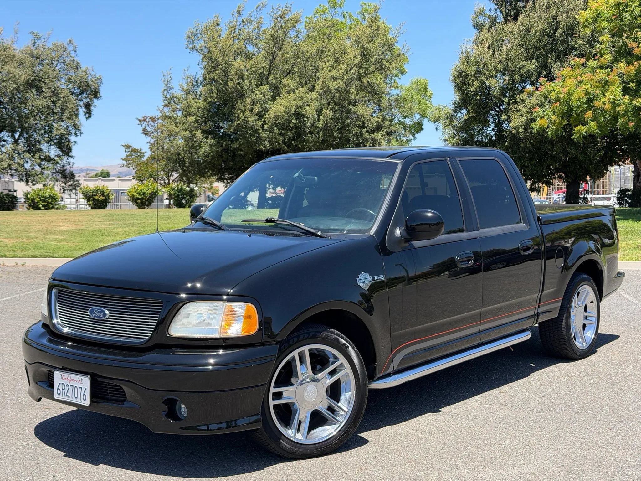Used 2001 Ford F150 Lariat