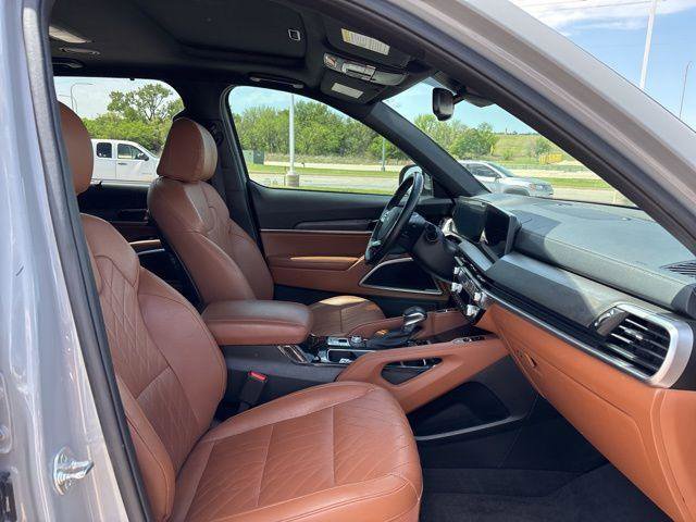 Used 2024 Kia Telluride EX X-Line AWD/4WD image 14