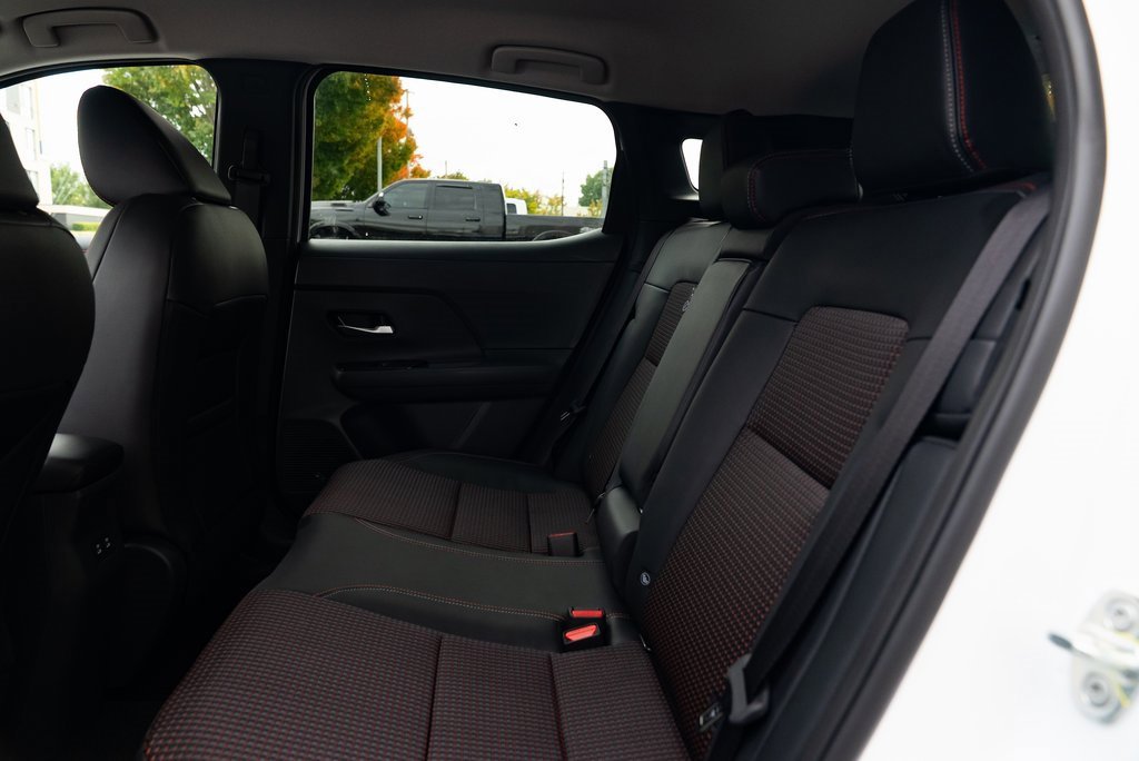 New 2026 Nissan Kicks SR w/ Cold Weather Package image 20