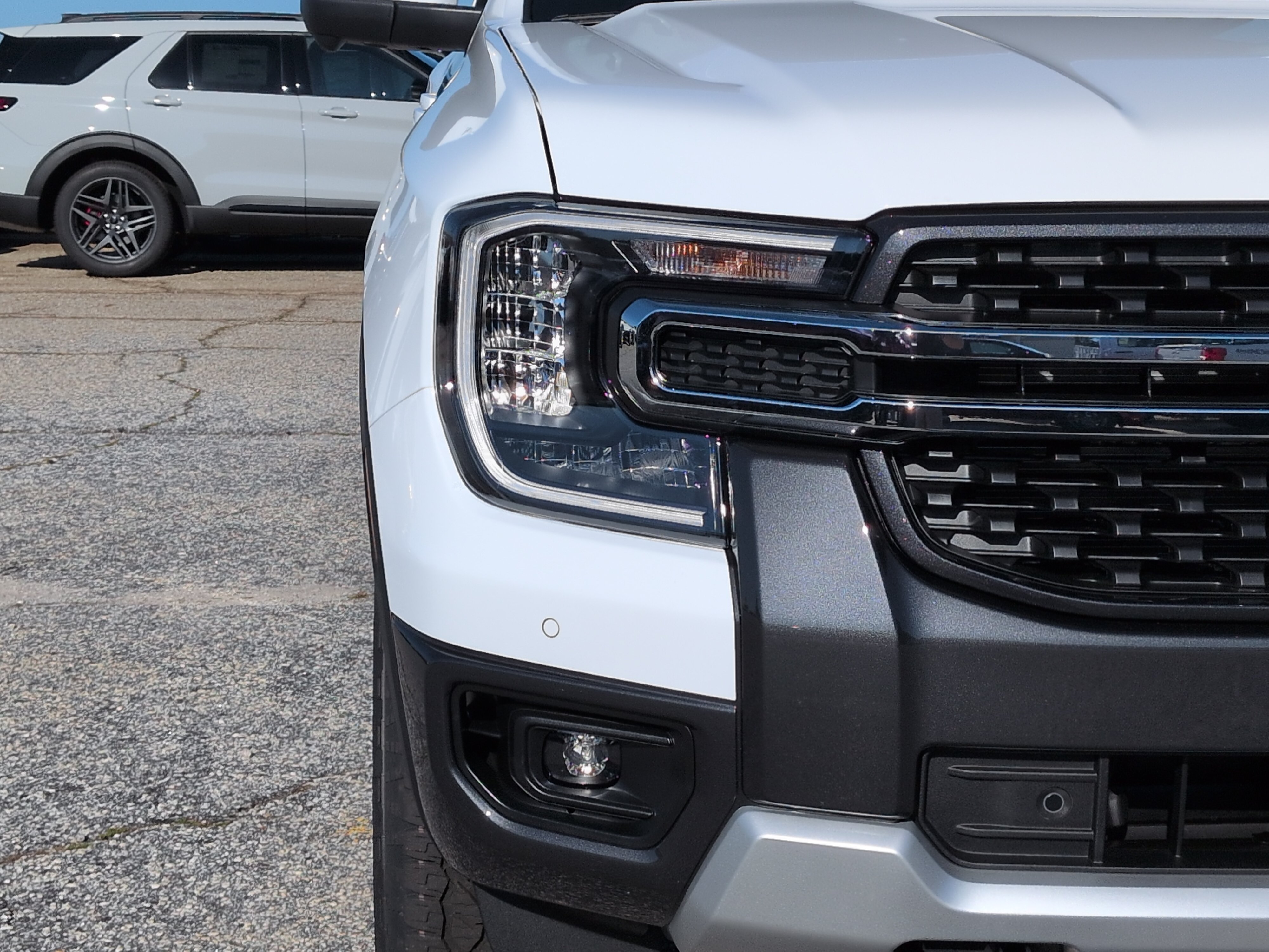 New 2026 Ford Ranger Lariat w/ FX4 Off-Road Package AWD/4WD image 8