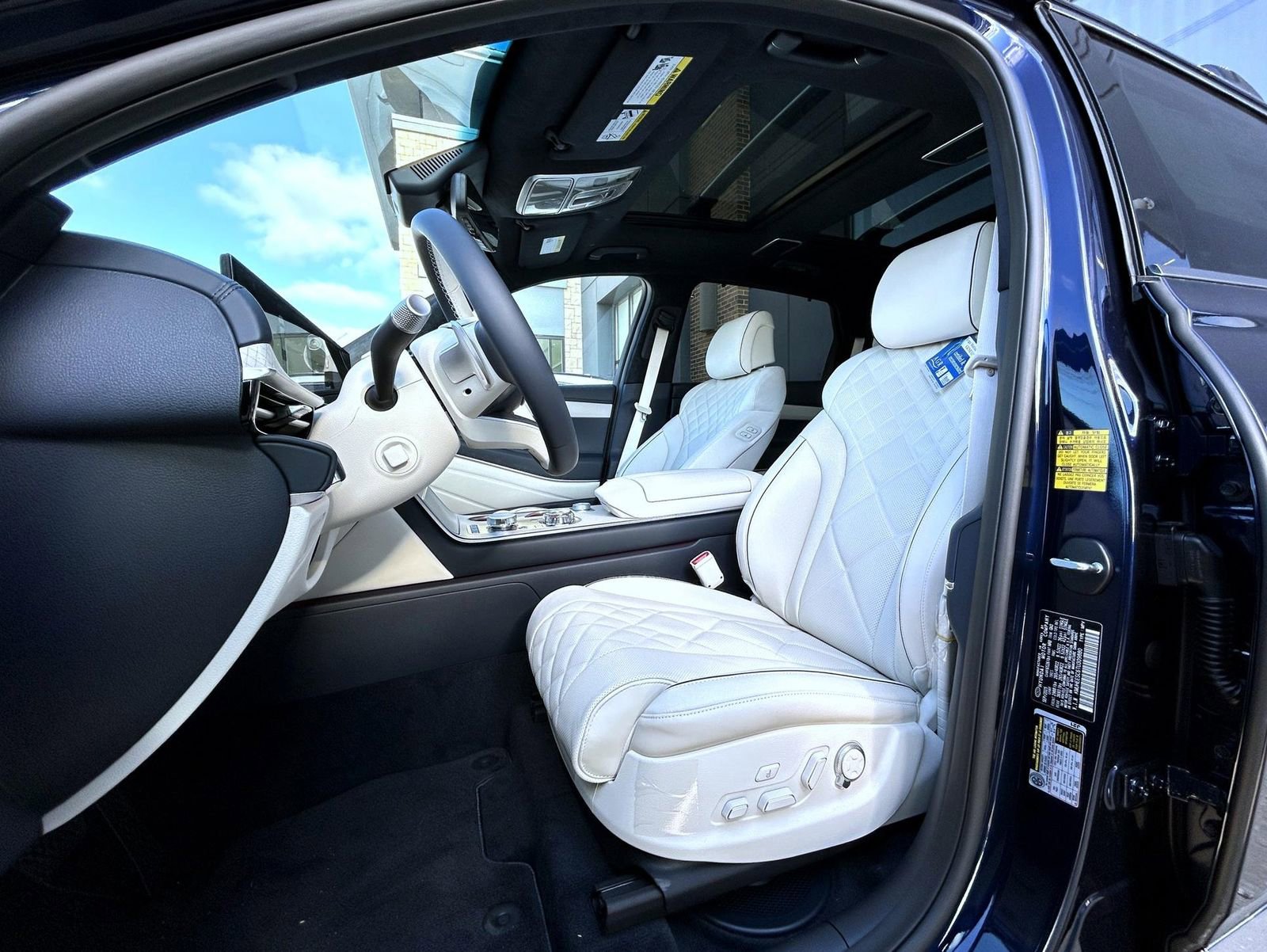 New 2026 Genesis GV80 3.5T Prestige image 10