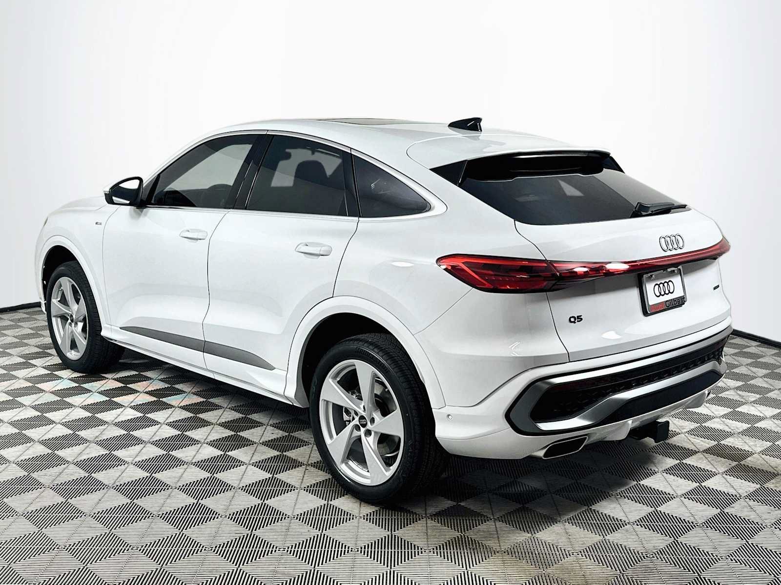 New 2026 Audi Q5 Premium Plus AWD/4WD image 5