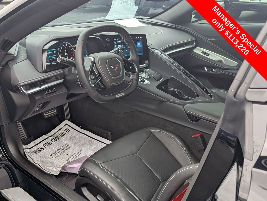 Used 2025 Chevrolet Corvette Z06 image 10