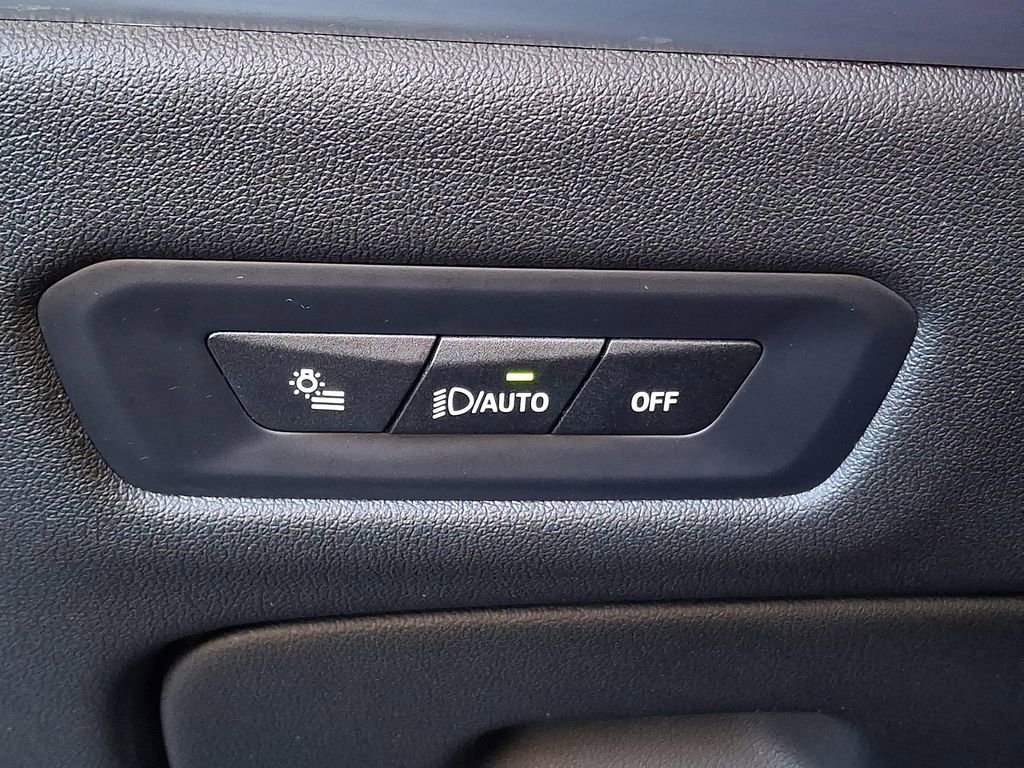 Used 2024 BMW X5 xDrive40i w/ Premium Package image 22