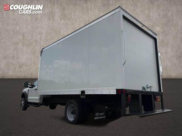 New 2026 Ford F550 2WD Regular Cab Super Duty image 5
