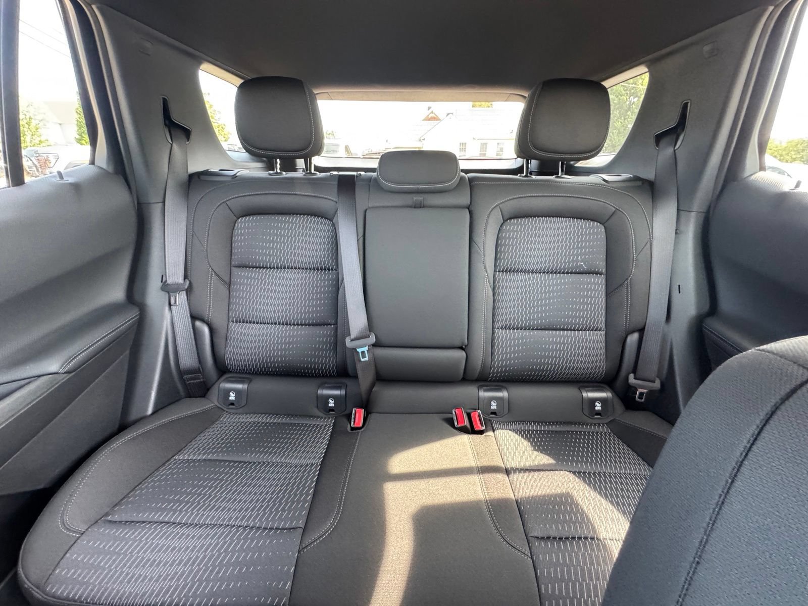 New 2027 Chevrolet Equinox LT AWD/4WD image 23
