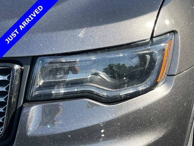 Used 2020 Jeep Grand Cherokee Altitude RWD image 7
