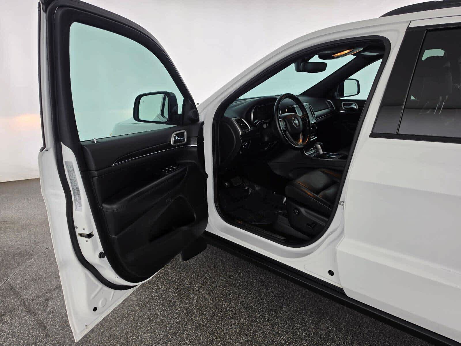 Used 2020 Jeep Grand Cherokee Limited RWD image 19