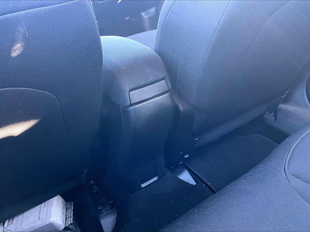 Used 2017 Jeep Renegade Sport image 29