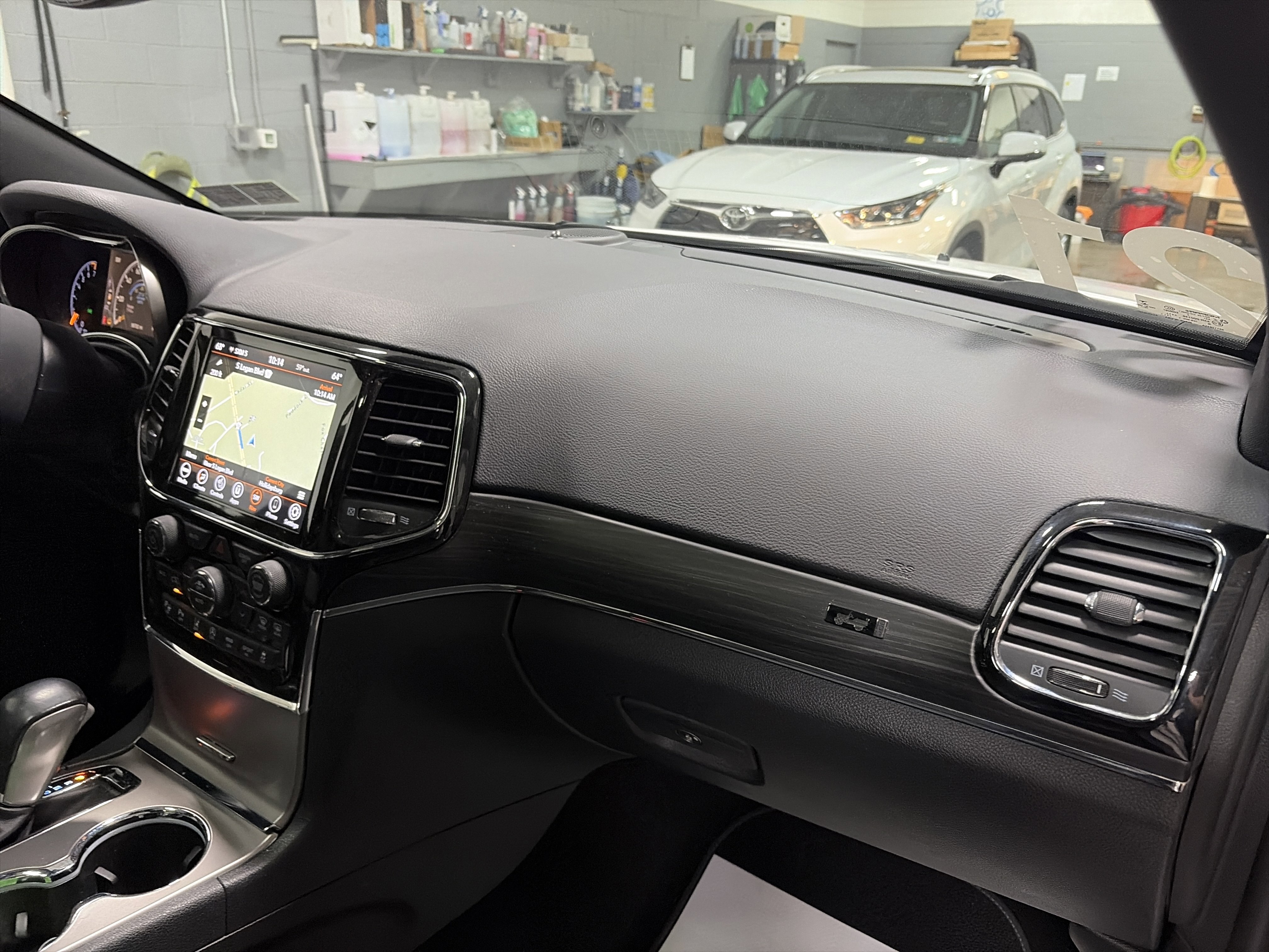 Used 2021 Jeep Grand Cherokee Limited w/ Quick Order Package 28K 80th AWD/4WD image 37