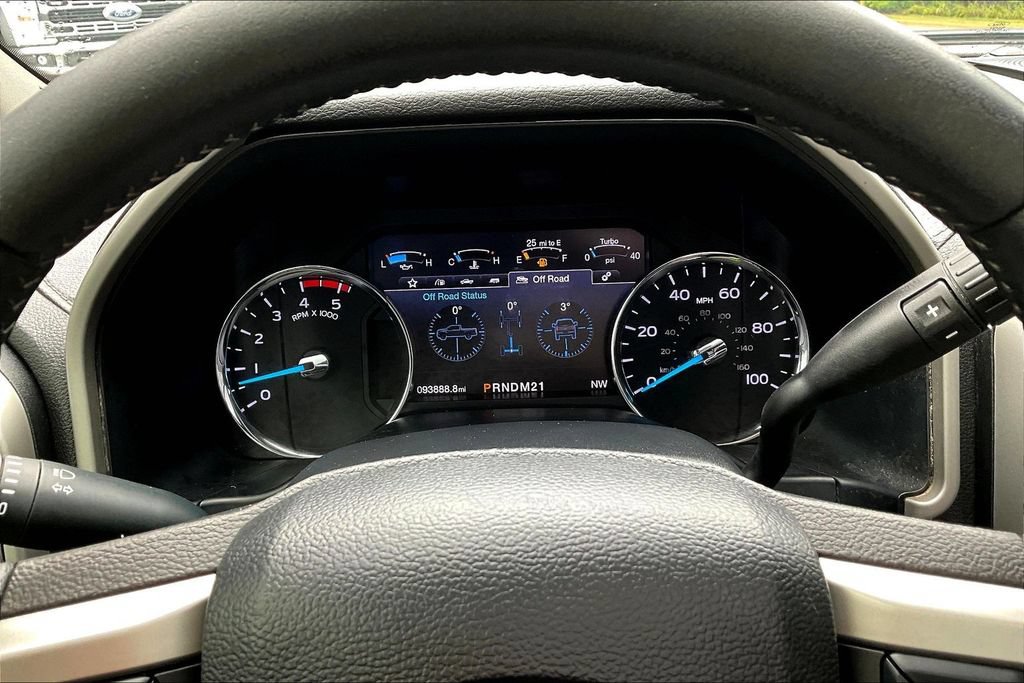 Used 2019 Ford F250 Lariat w/ Lariat Value Package AWD/4WD image 17
