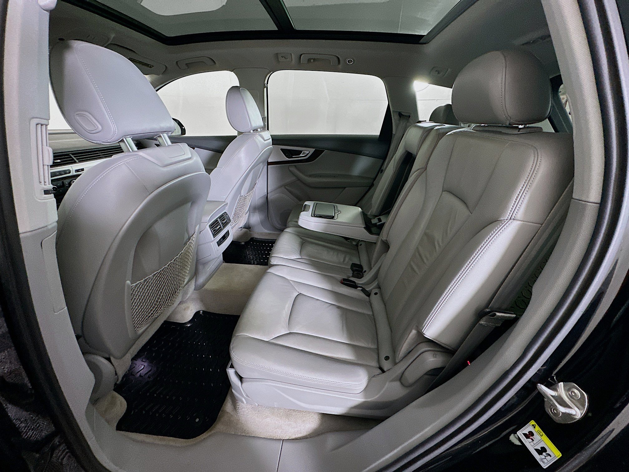 Used 2017 Audi Q7 2.0T Premium AWD/4WD image 27