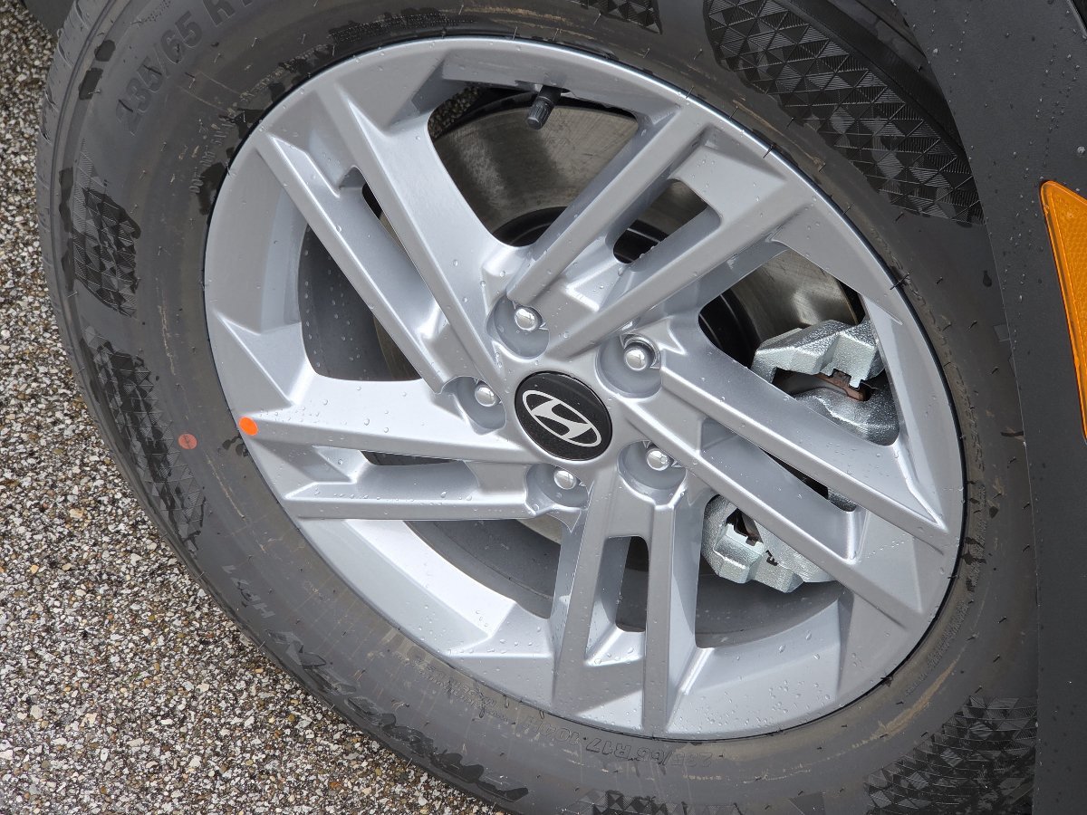 New 2026 Hyundai Tucson SE FWD image 11