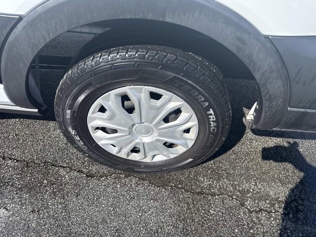 Used 2023 Ford Transit 350 XLT image 21