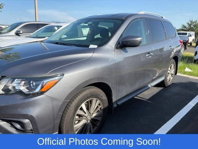 Used 2019 Nissan Pathfinder S FWD image 3