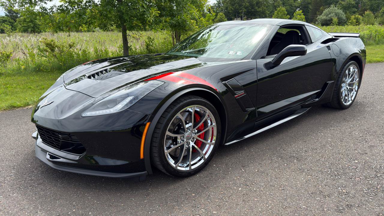 Used 2019 Chevrolet Corvette Grand Sport RWD image 24