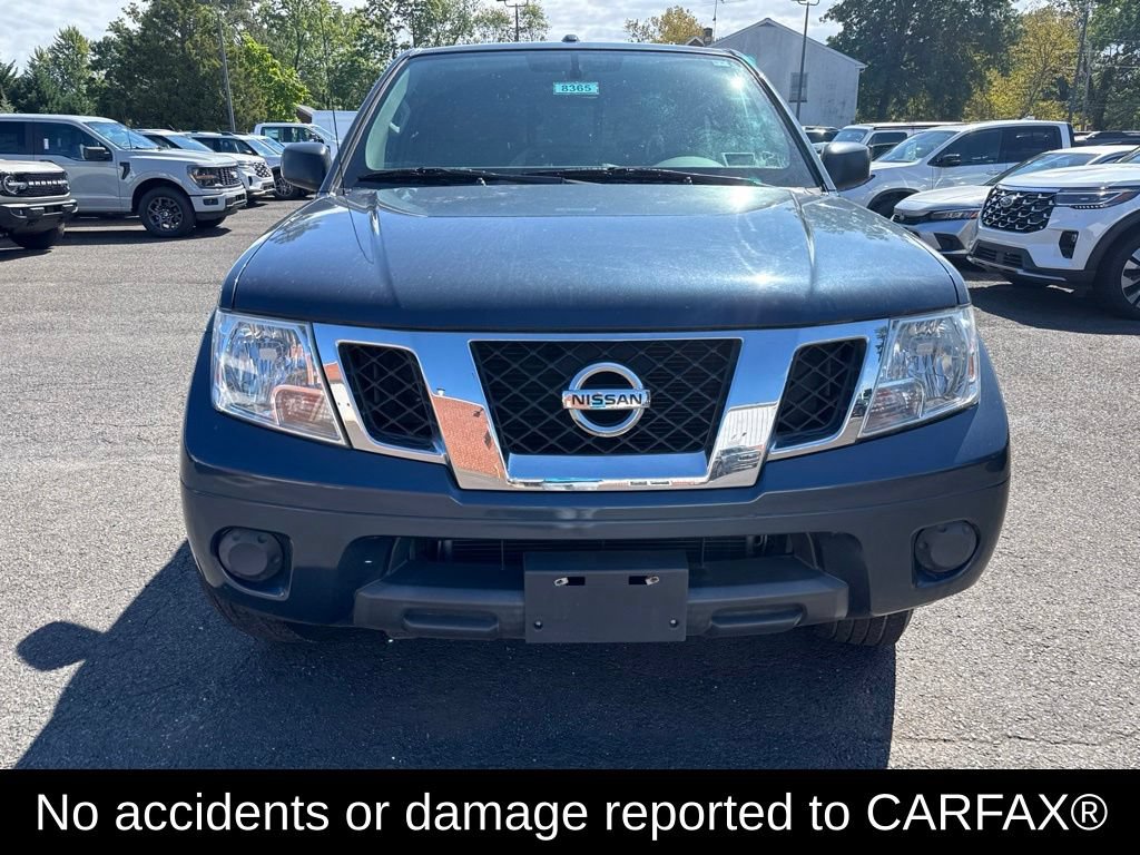 Used 2017 Nissan Frontier SV AWD/4WD image 2