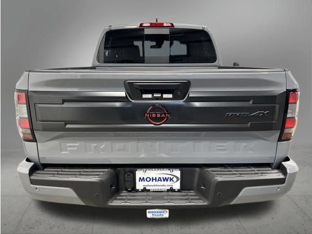 Used 2025 Nissan Frontier PRO-4X w/ Pro Convenience Package AWD/4WD image 4