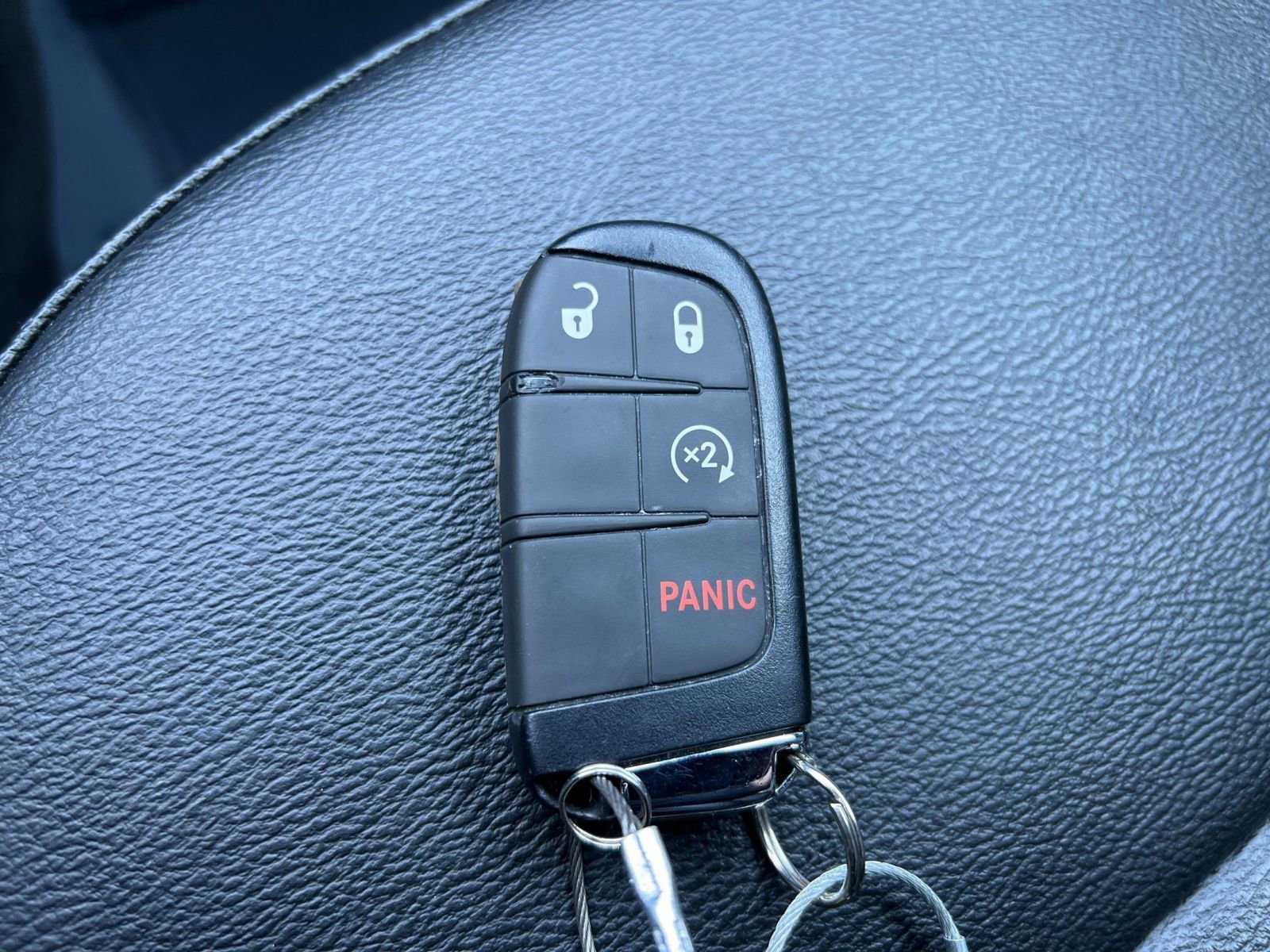 Used 2025 Jeep Compass Limited AWD/4WD image 27