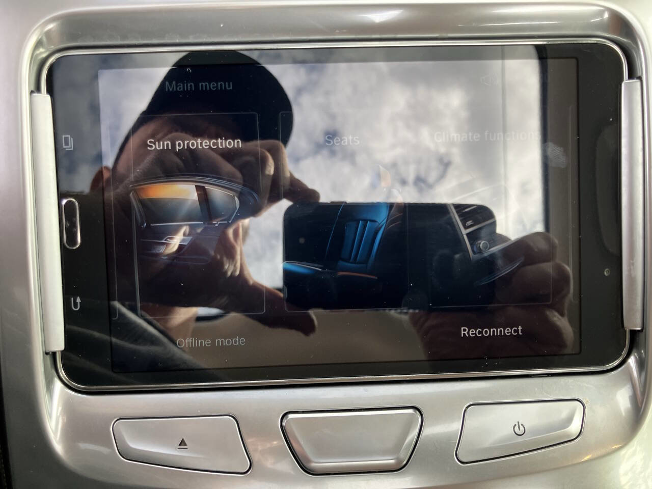 Used 2016 BMW 750i xDrive image 22