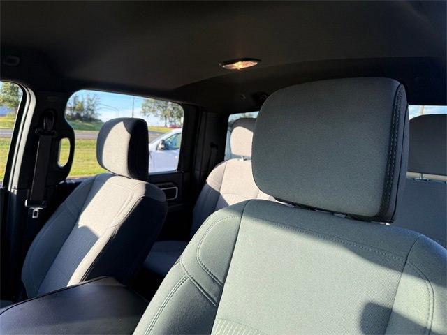 Used 2024 RAM 2500 Big Horn w/ Bed Utility Group image 10